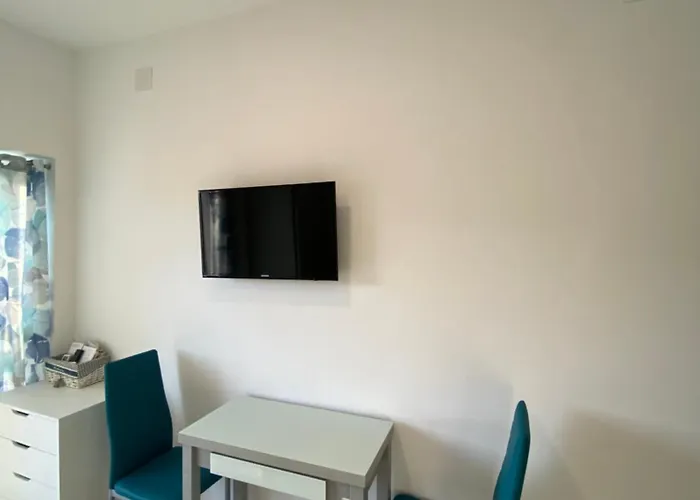 Estudio Terraza Soleada Wifi Cerca Del Aeropuerto * Torremolinos